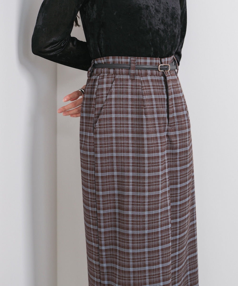 フロントタックIラインスカート