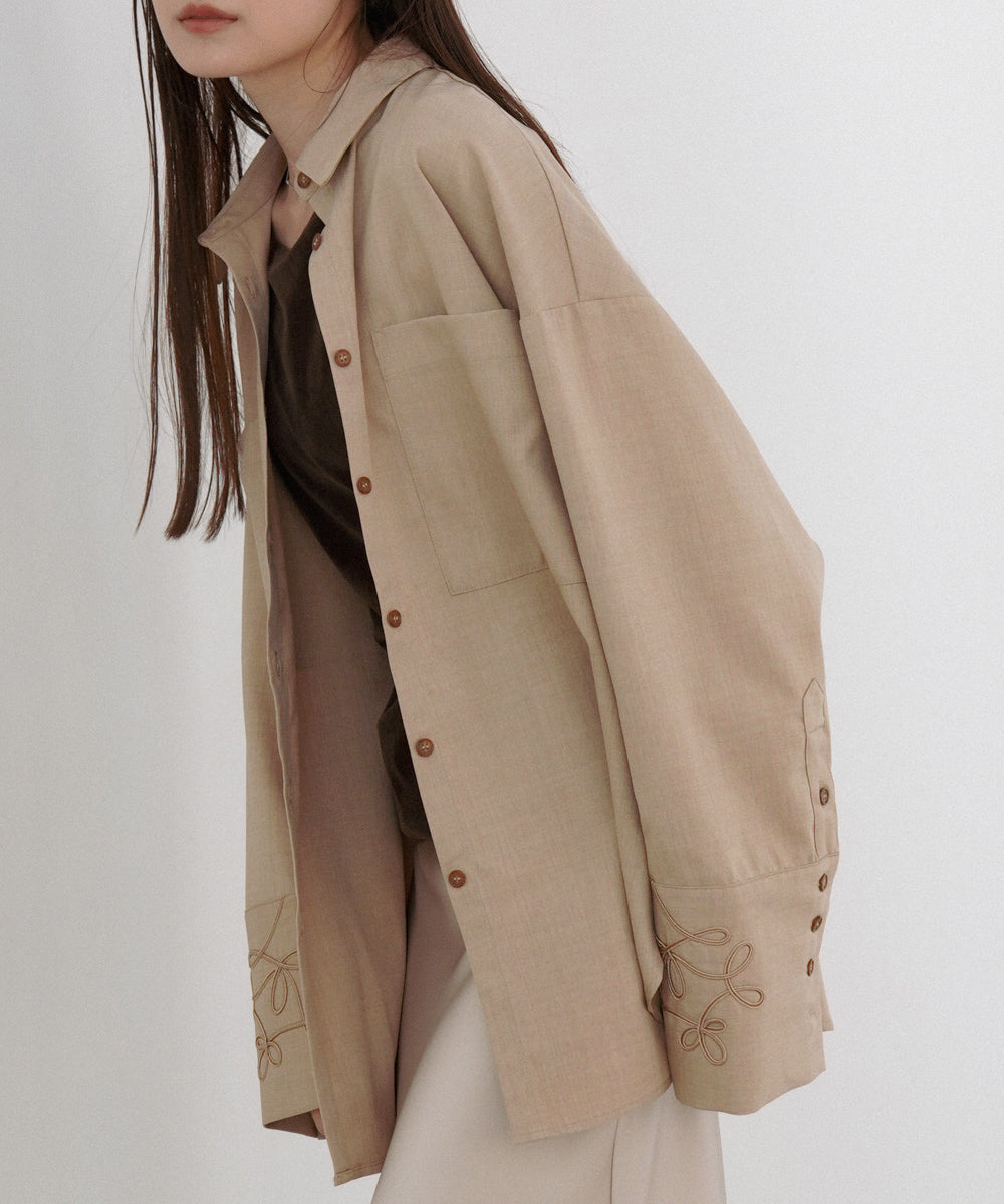 コード刺しゅうワイドカフスオーバーシャツ