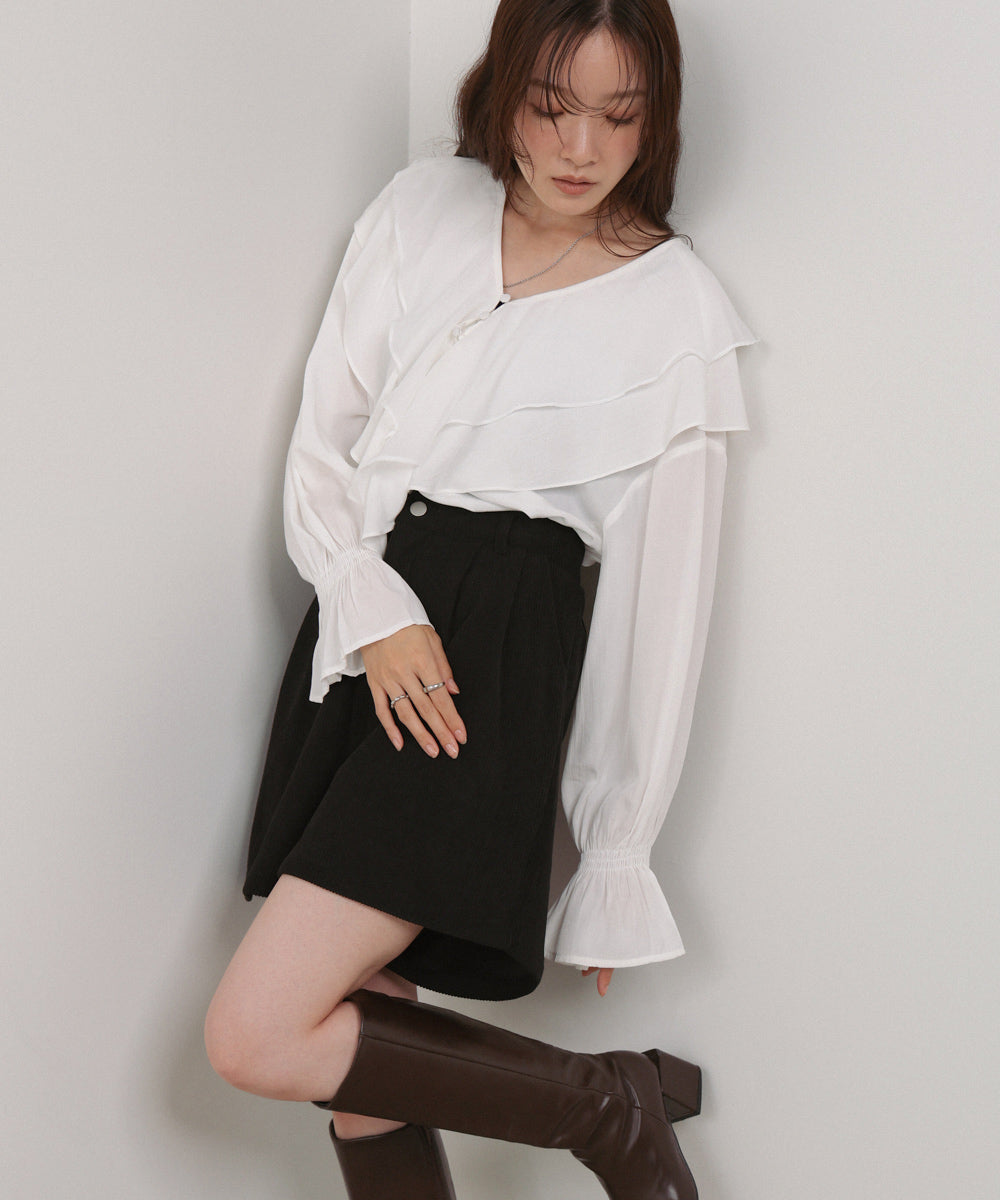 ダブルラッフルカラーブラウス