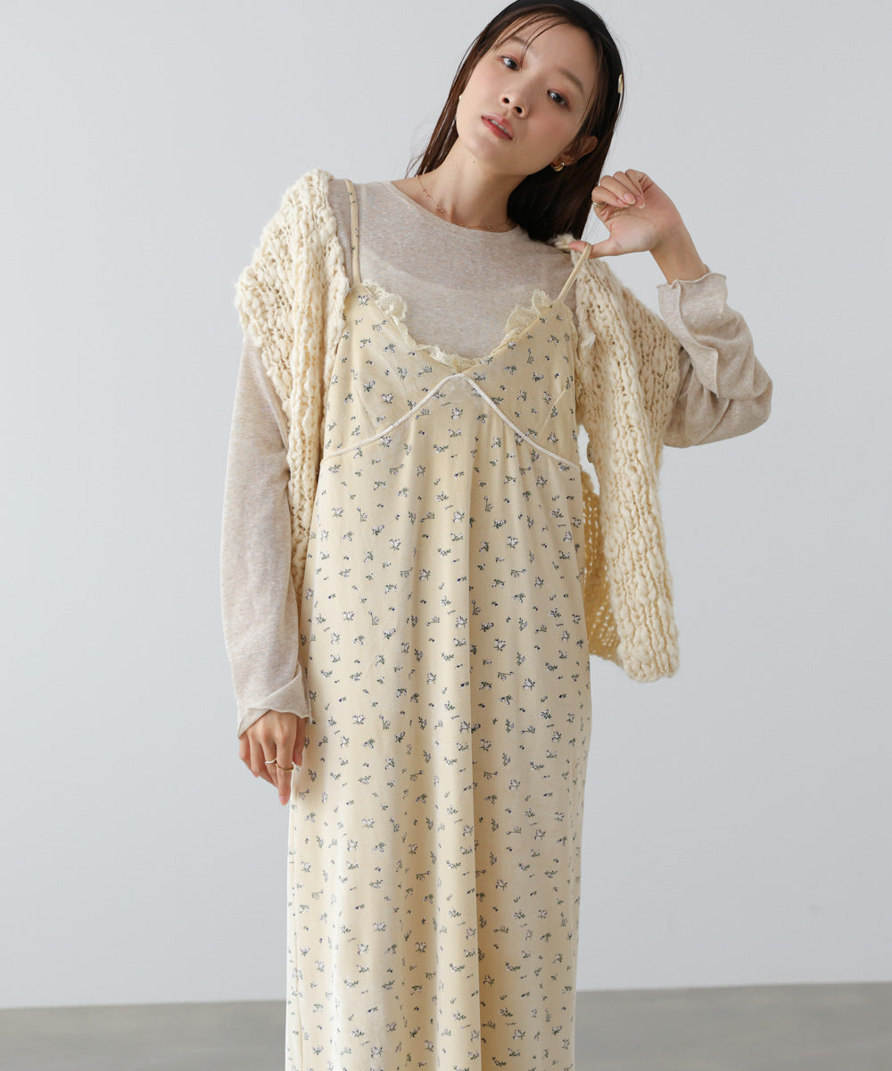 小花柄レース付きベロアキャミワンピース