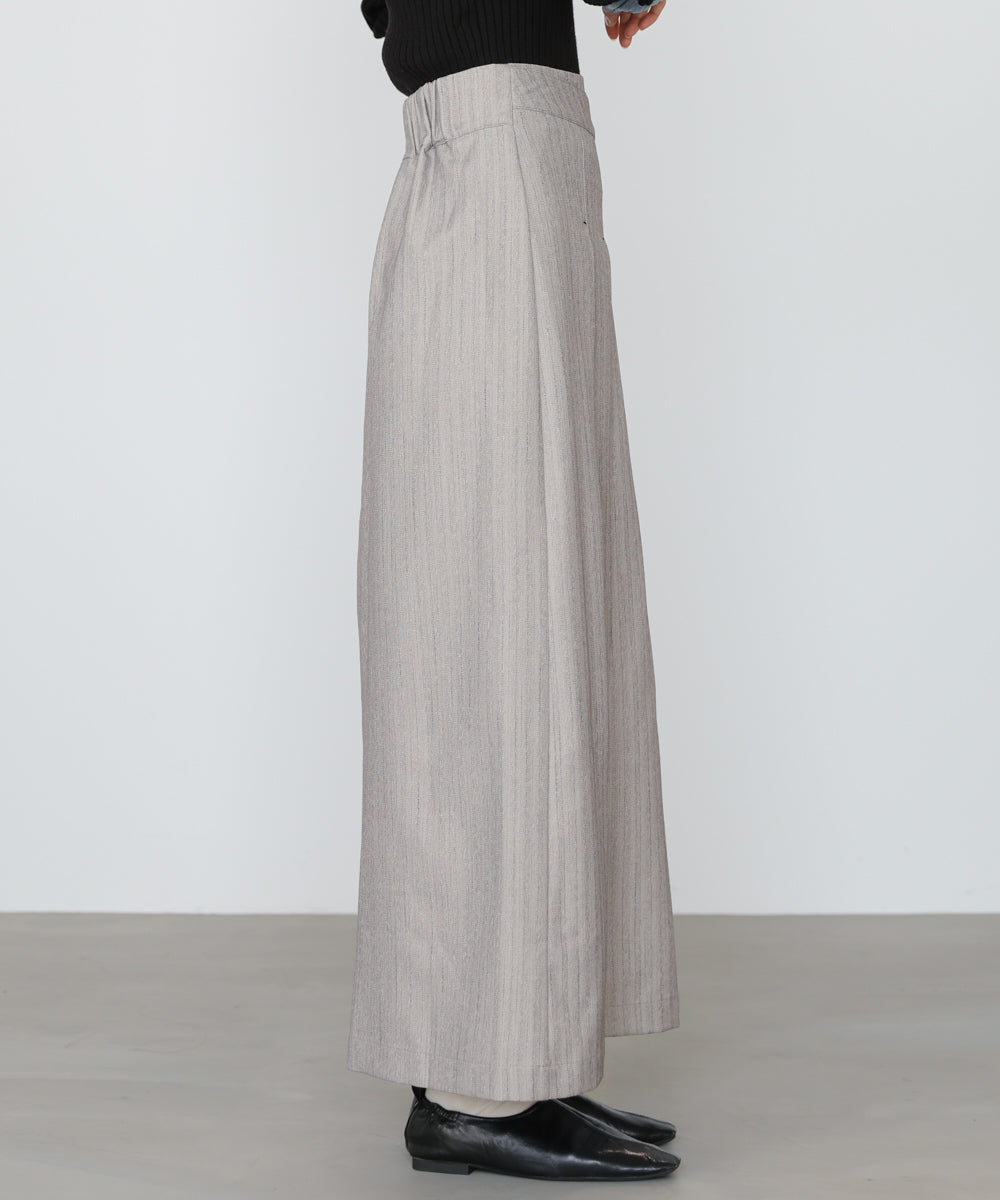 ピンストライプサイドプリーツスカート