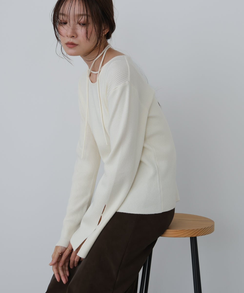 スリットニットトップス