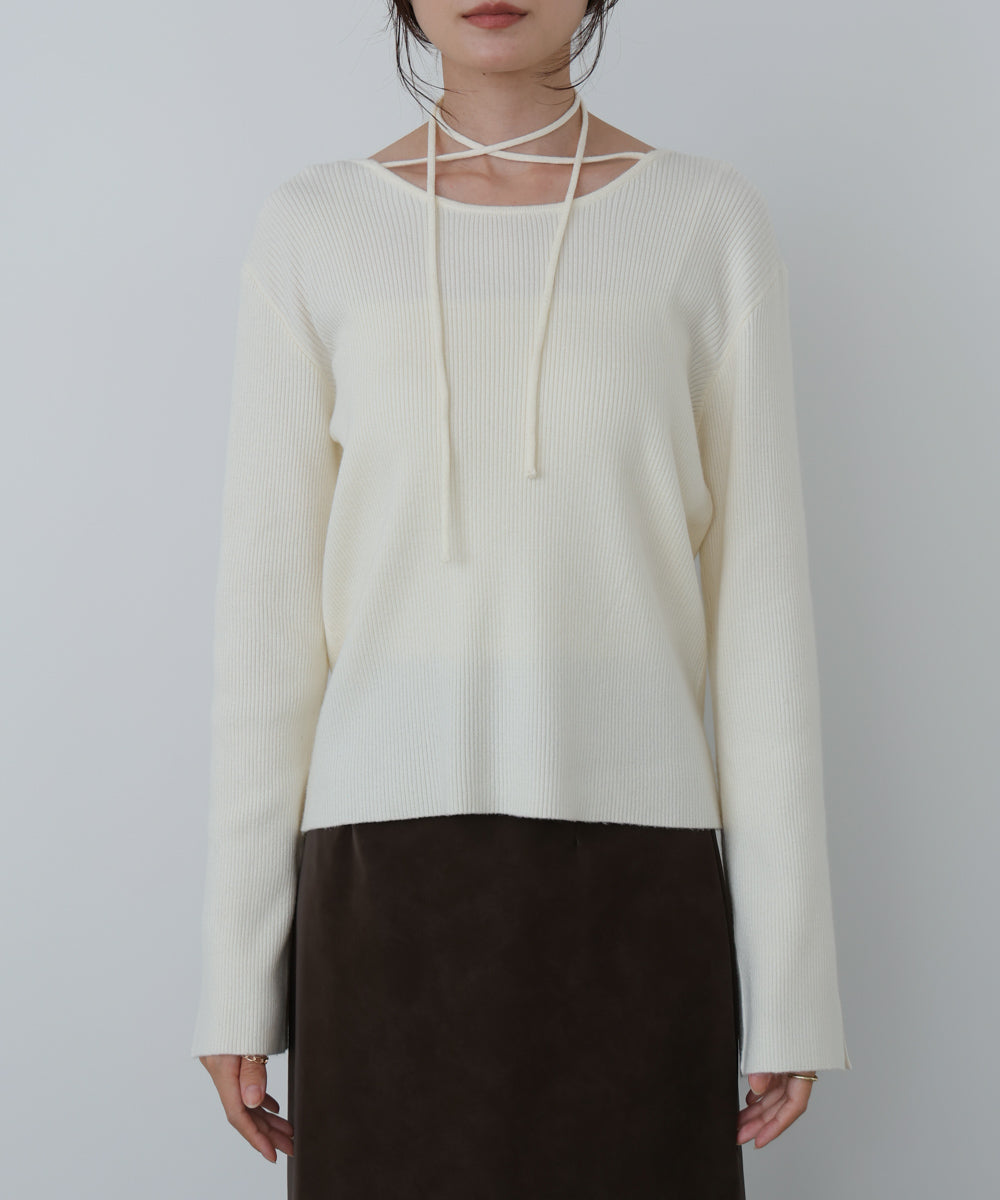 スリットニットトップス