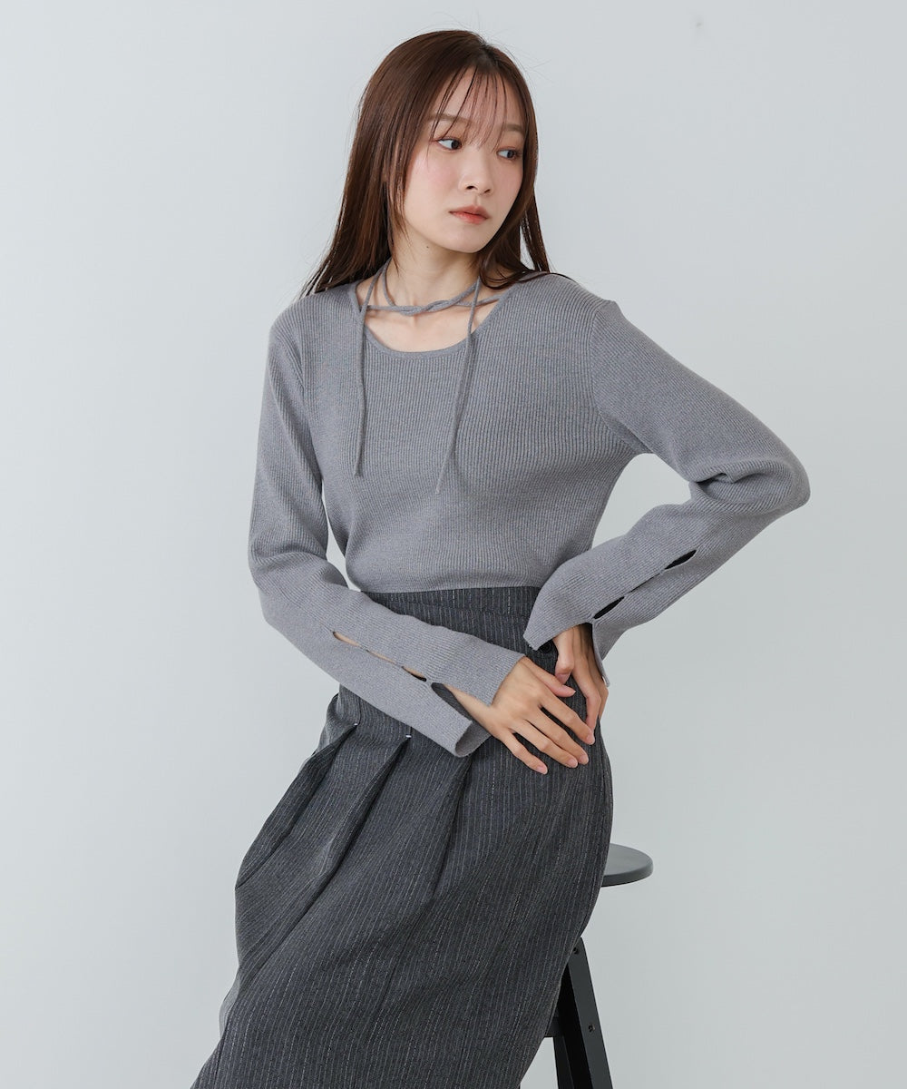 スリットニットトップス