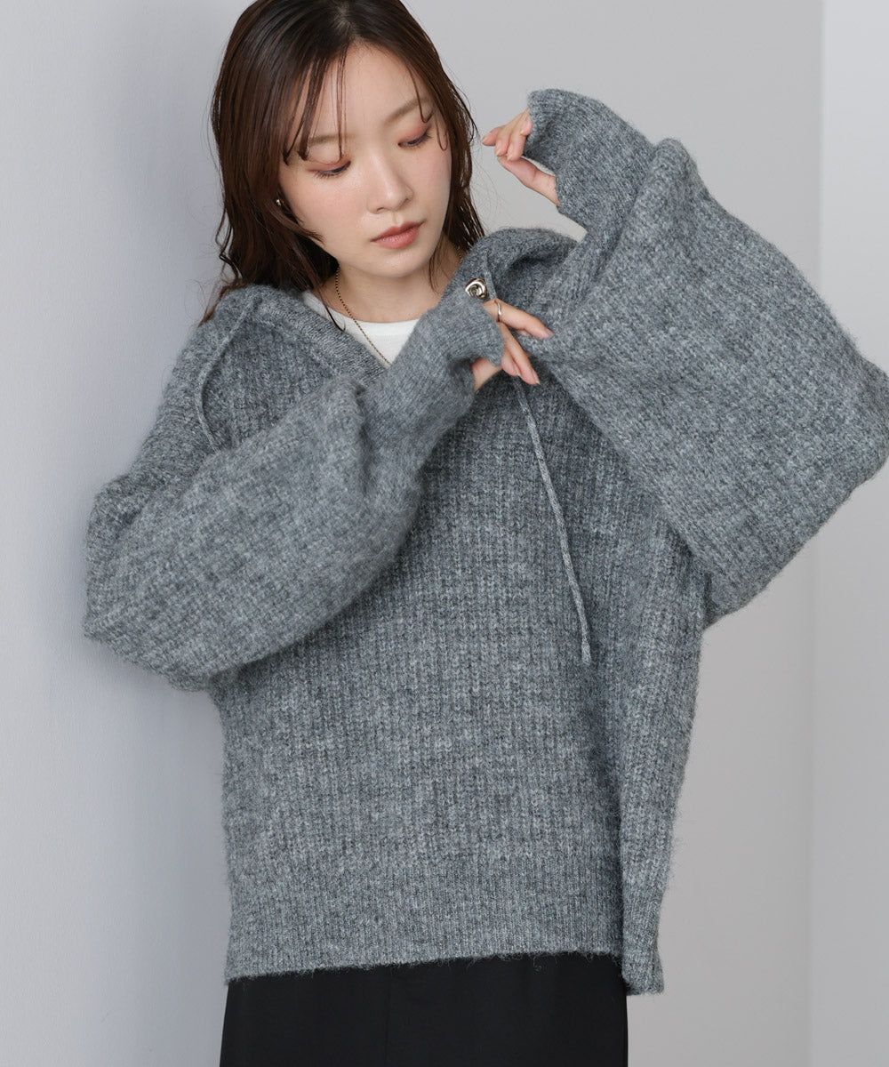 フーディーニットトップス