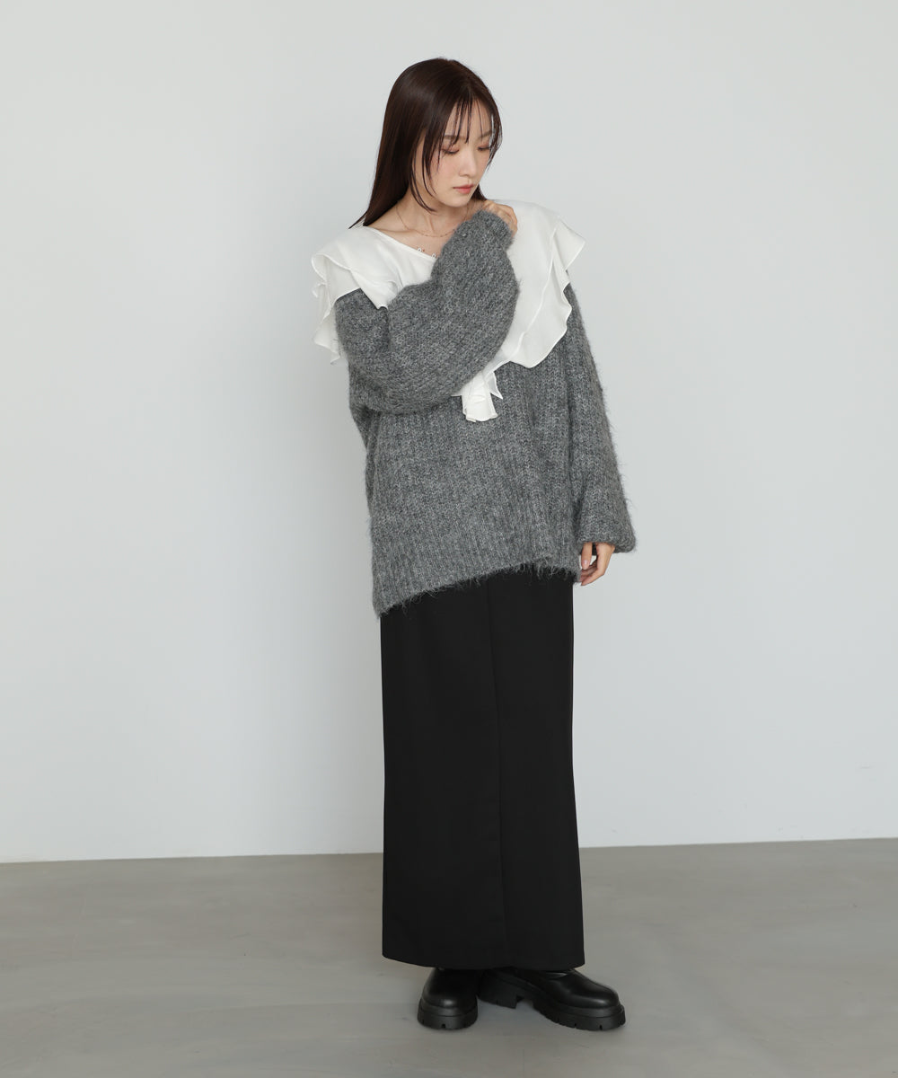 ワイドVネックルーズニットプルオーバー