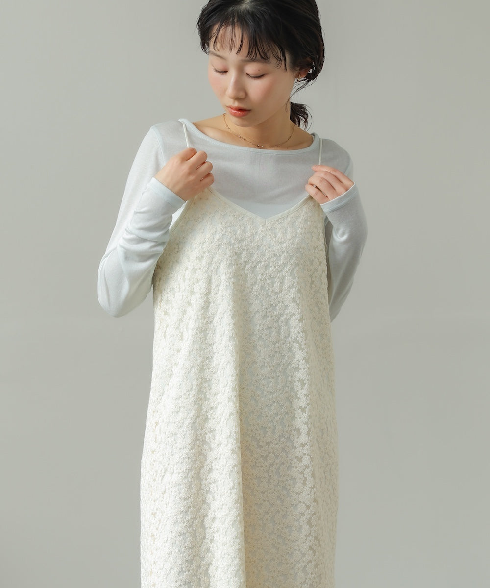 刺繍フラワーキャミワンピース