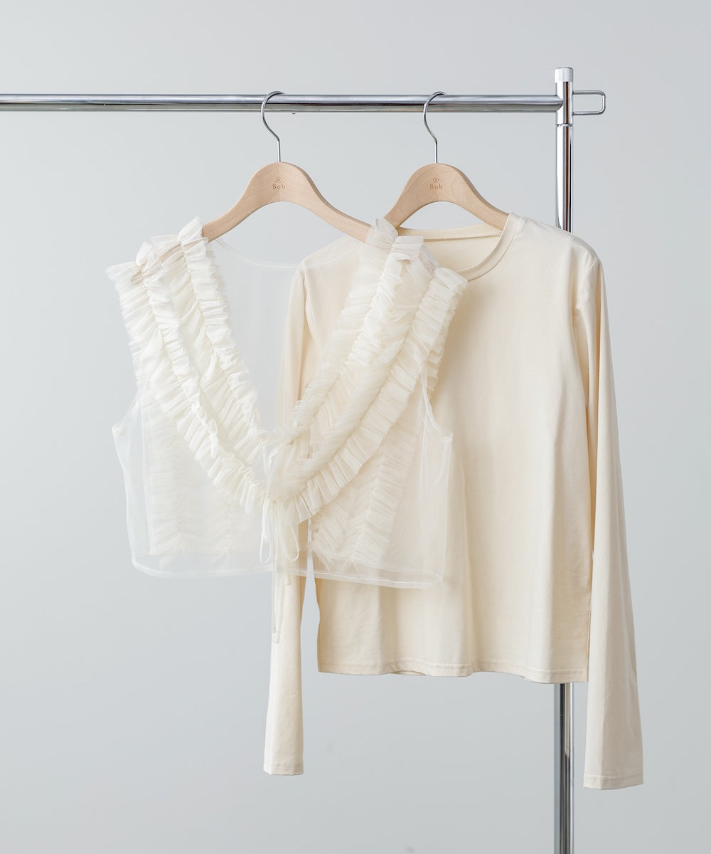 前後2WAYフリルチュールベスト+ベーシックカットソー