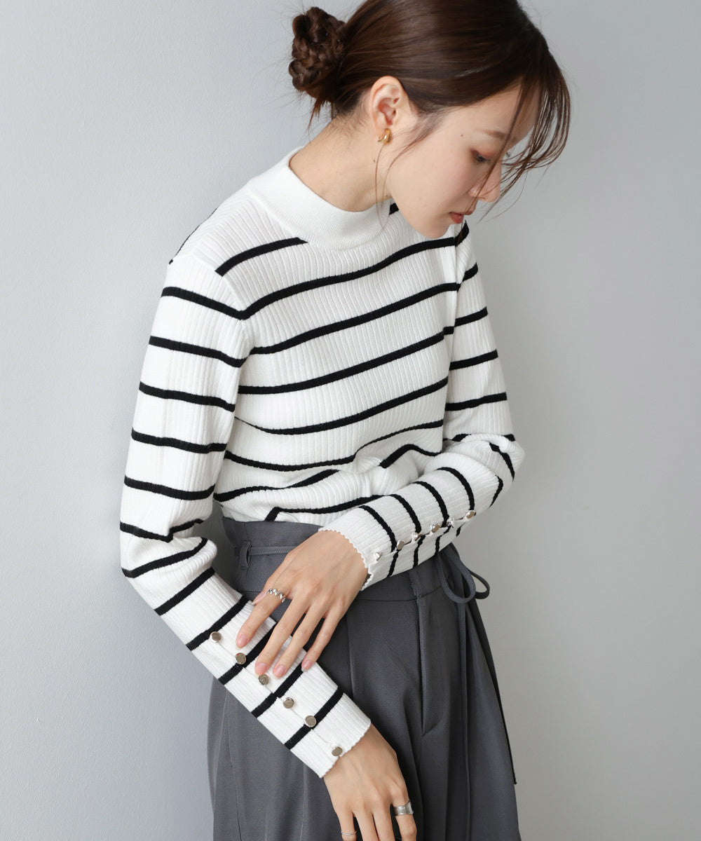 袖ボタンハイネックリブニットトップス