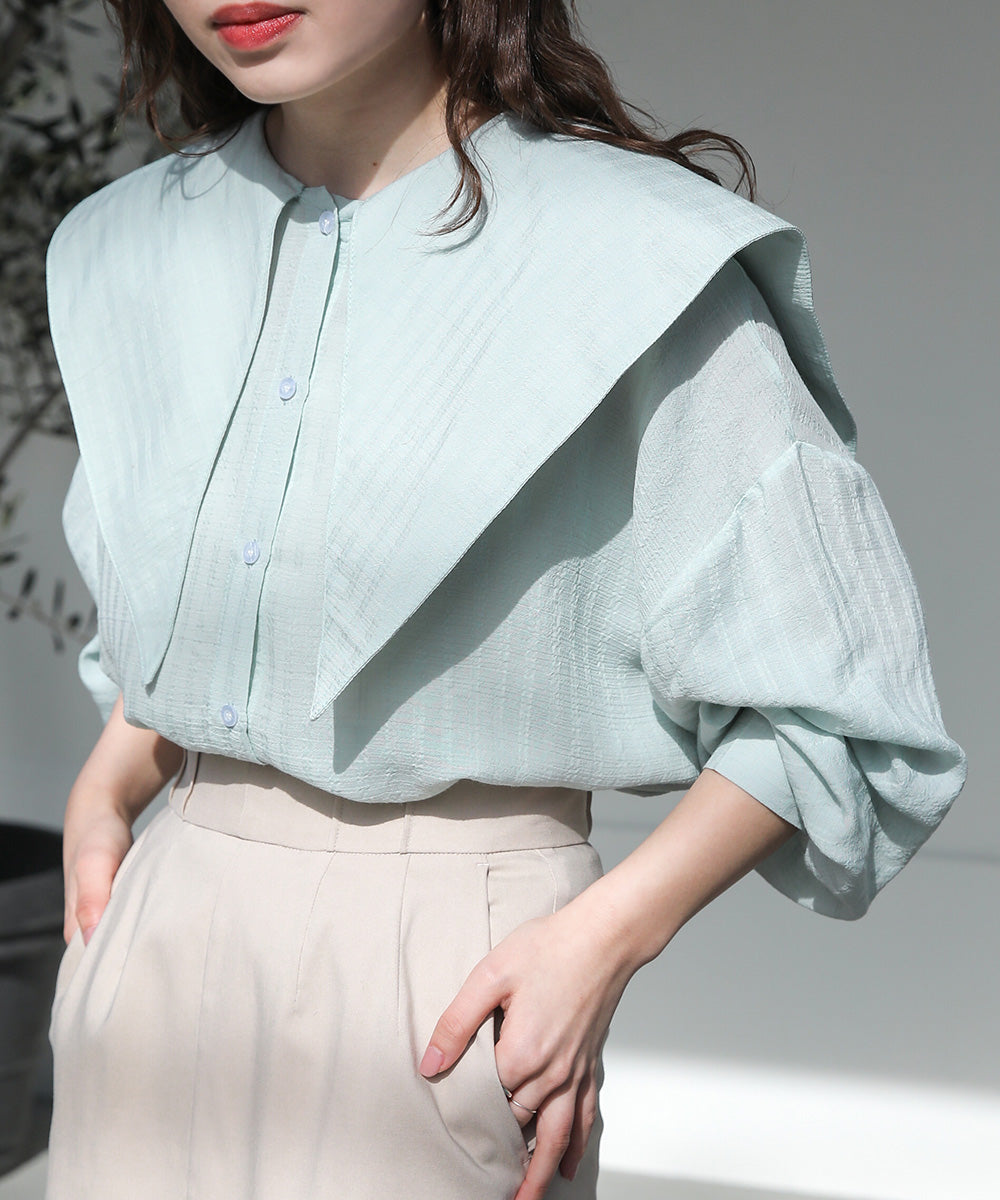 BIG SAILOR COLLAR BLOUSE