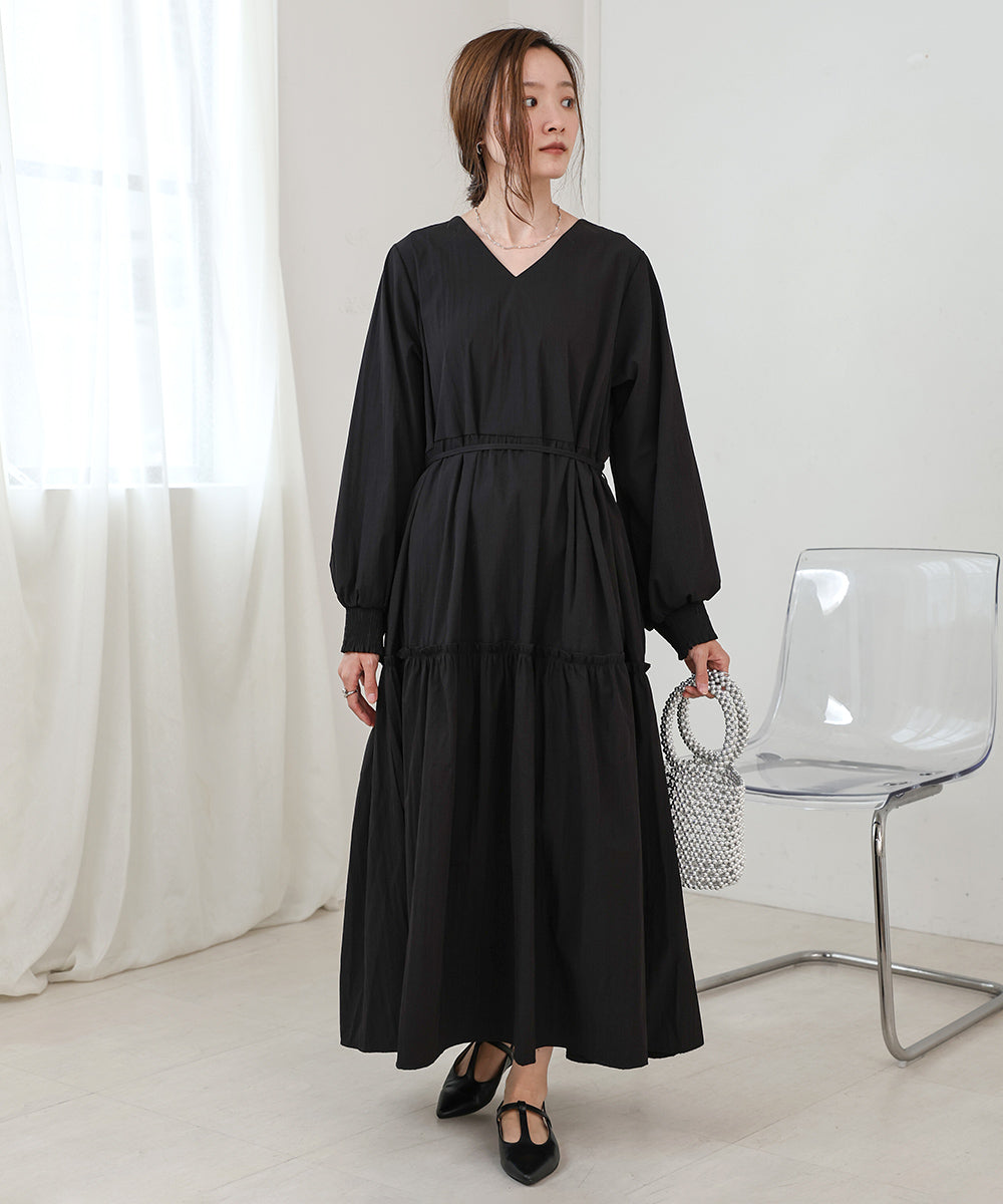 V-NECK GATHERED ONEPIECE
