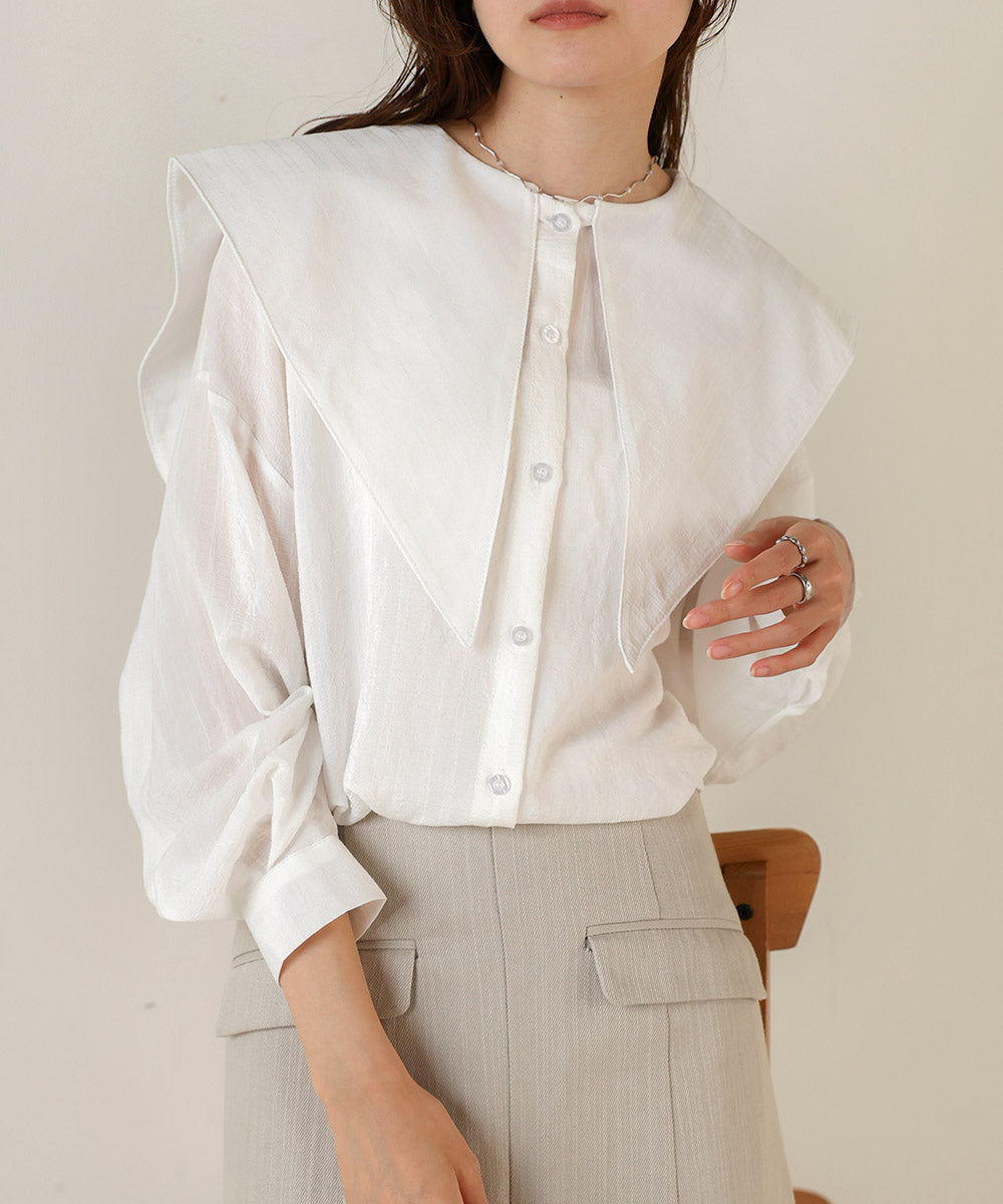 BIG SAILOR COLLAR BLOUSE