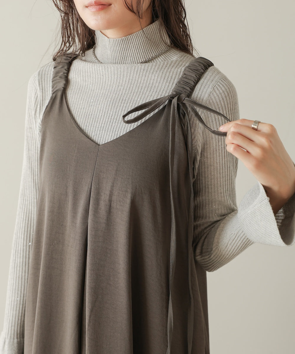 matte satin tuck ribbon onepiece