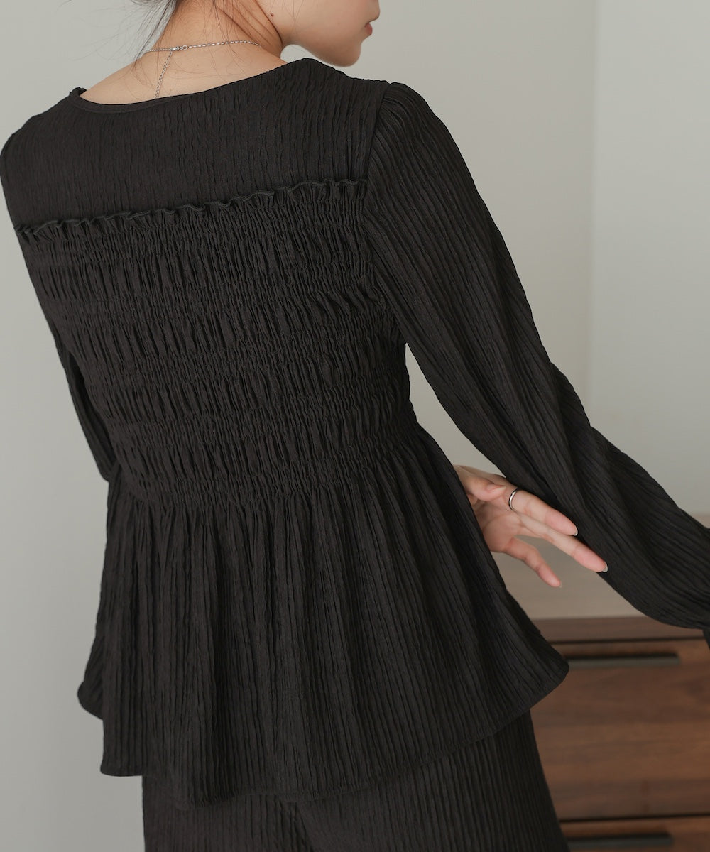 square neck tops + relaxed pants setup