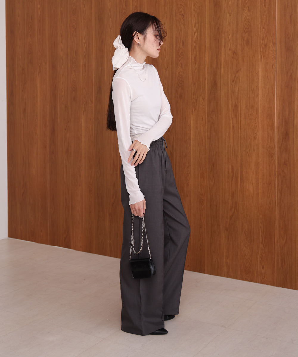 シアーハイネックメロートップス