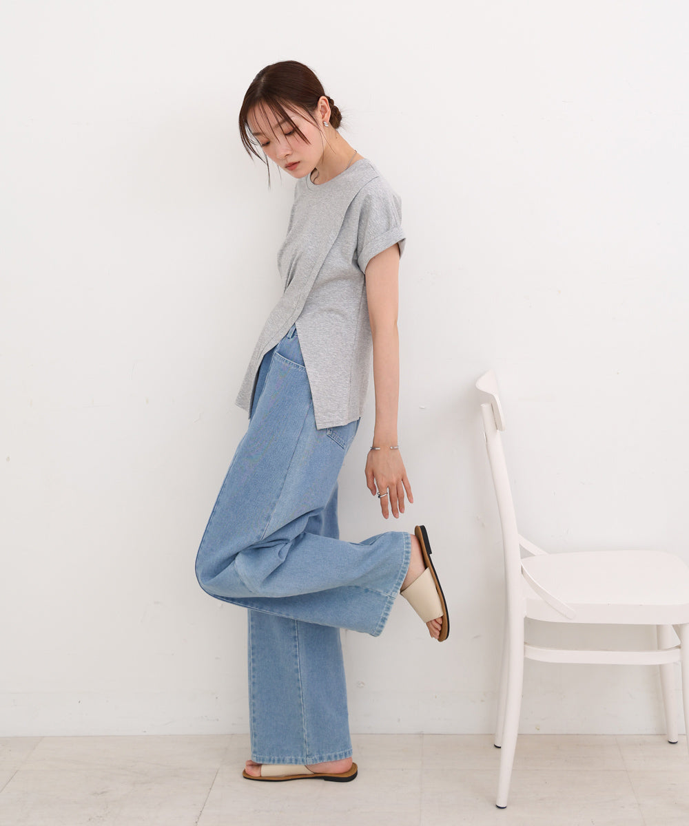 フロントタックデザイン スリットトップス