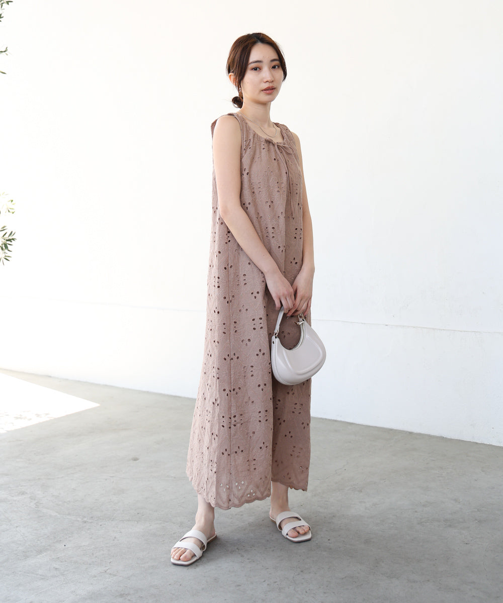 【S・Mサイズ展開】コットン刺繍ワンピース