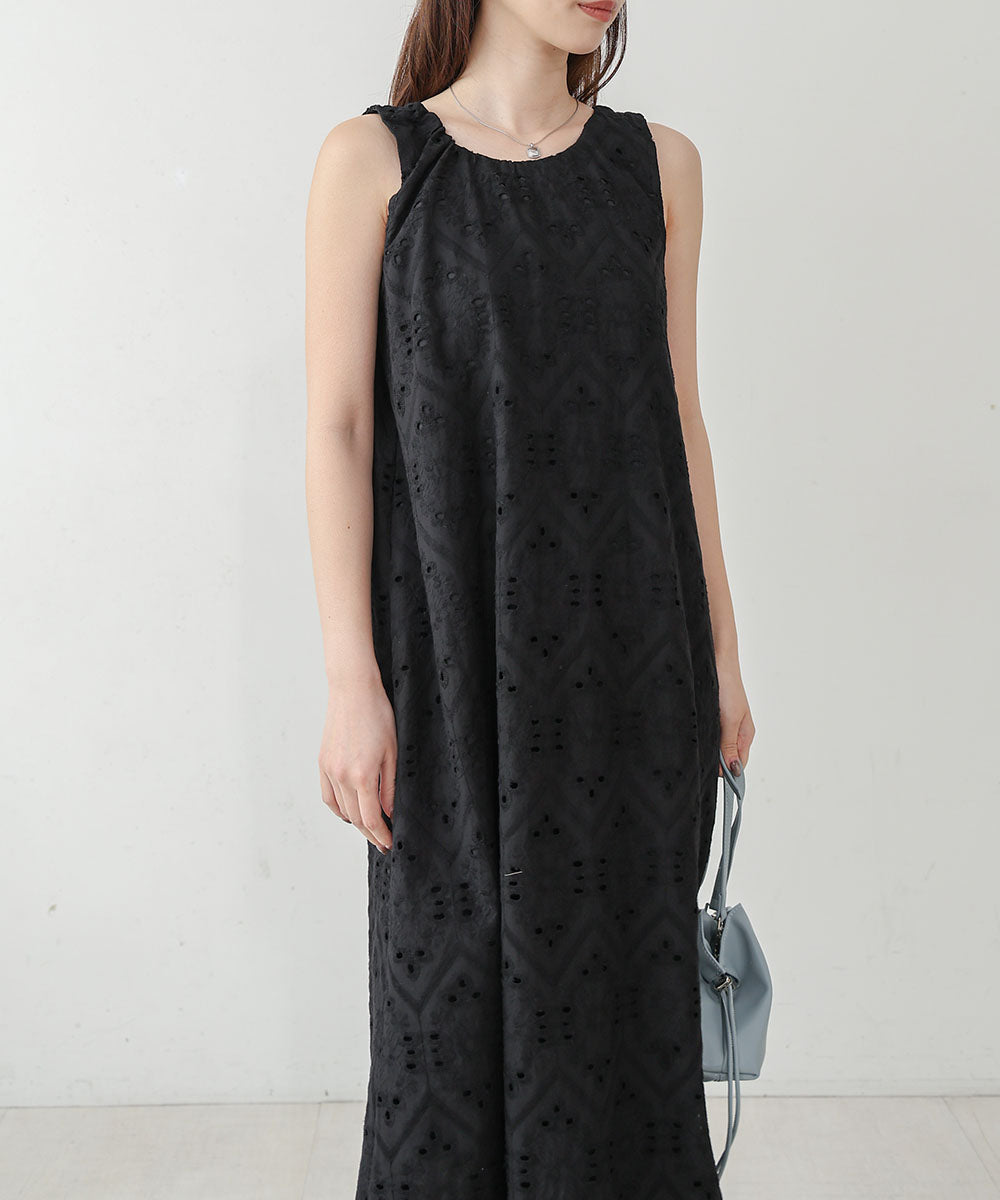 【S・Mサイズ展開】コットン刺繍ワンピース