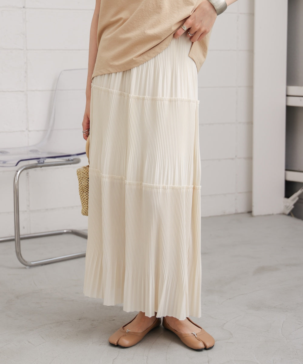 プリーツスカート