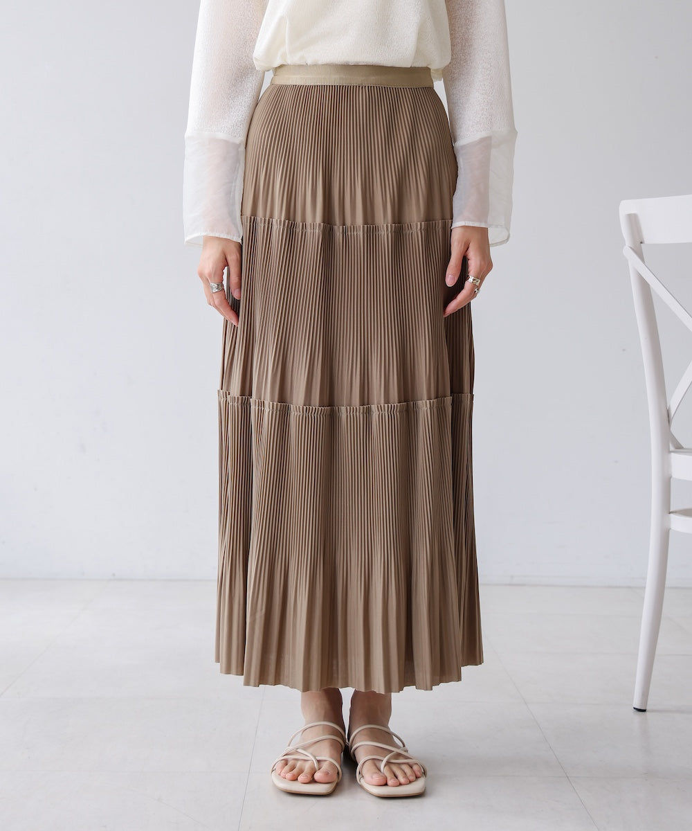 プリーツスカート