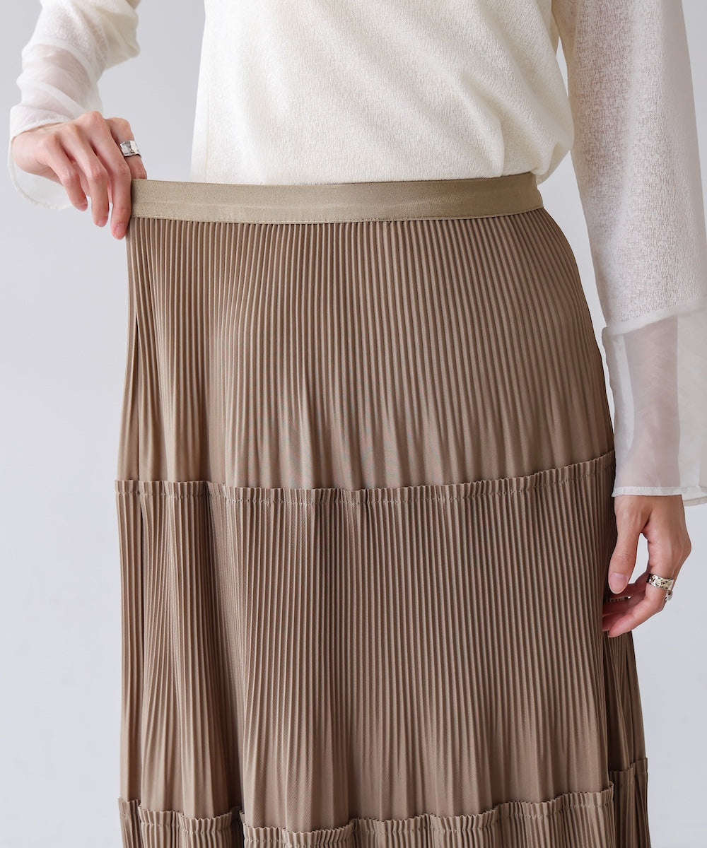 プリーツスカート
