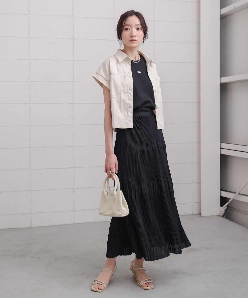 プリーツスカート