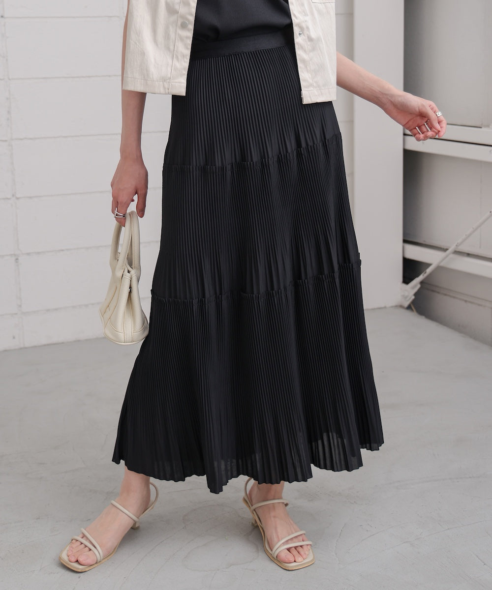 プリーツスカート