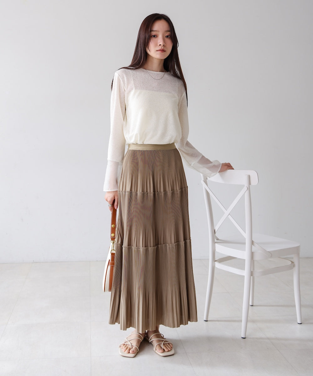 プリーツスカート