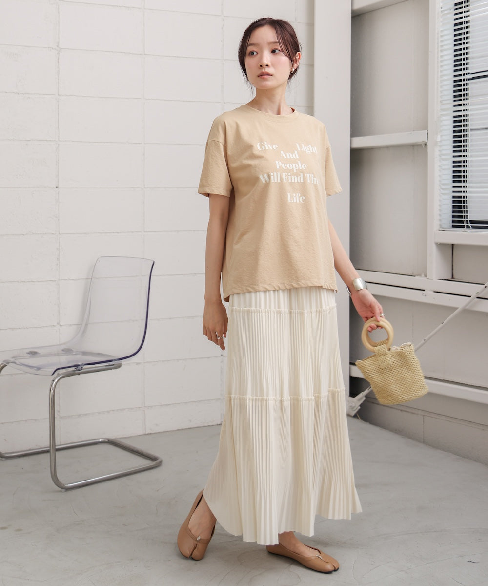 プリーツスカート