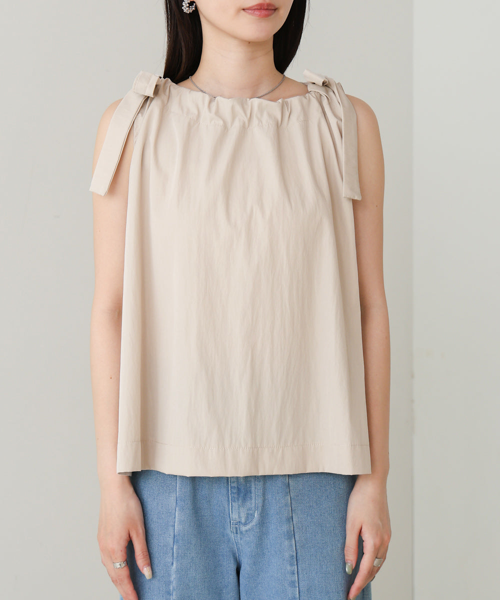 ショルダーリボンデザインブラウス