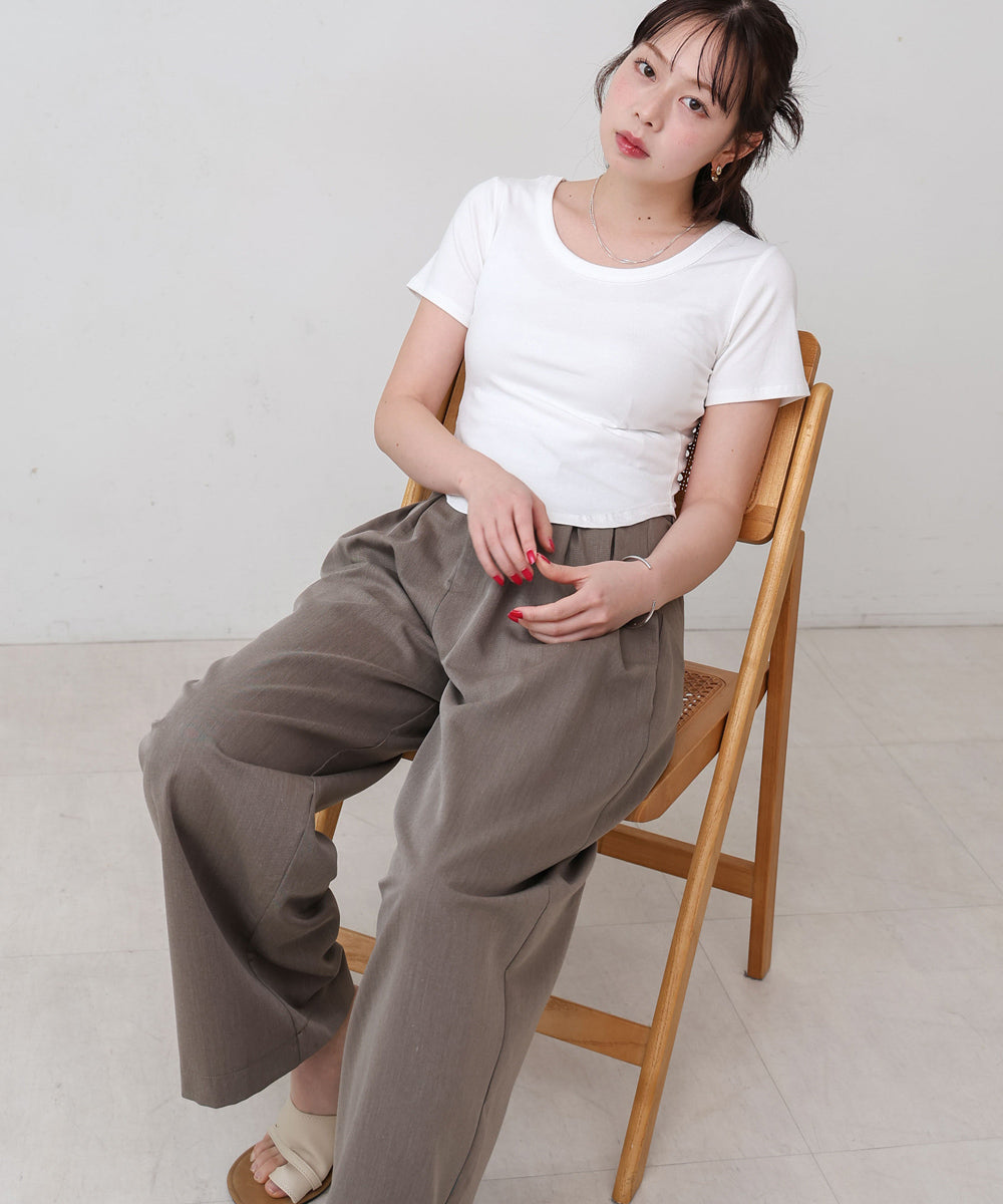 ラウンドヘムベーシックTシャツ