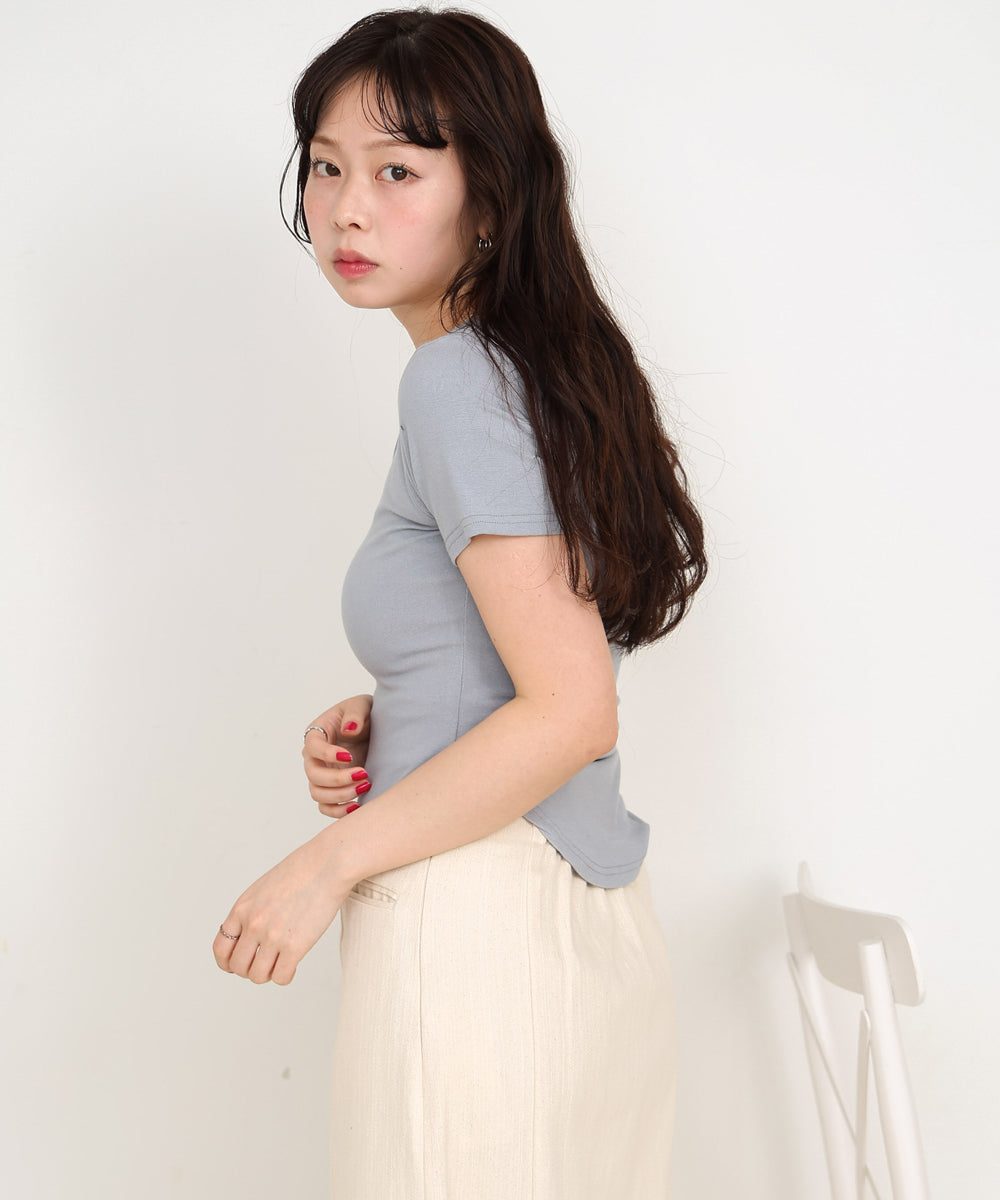 ラウンドヘムベーシックTシャツ