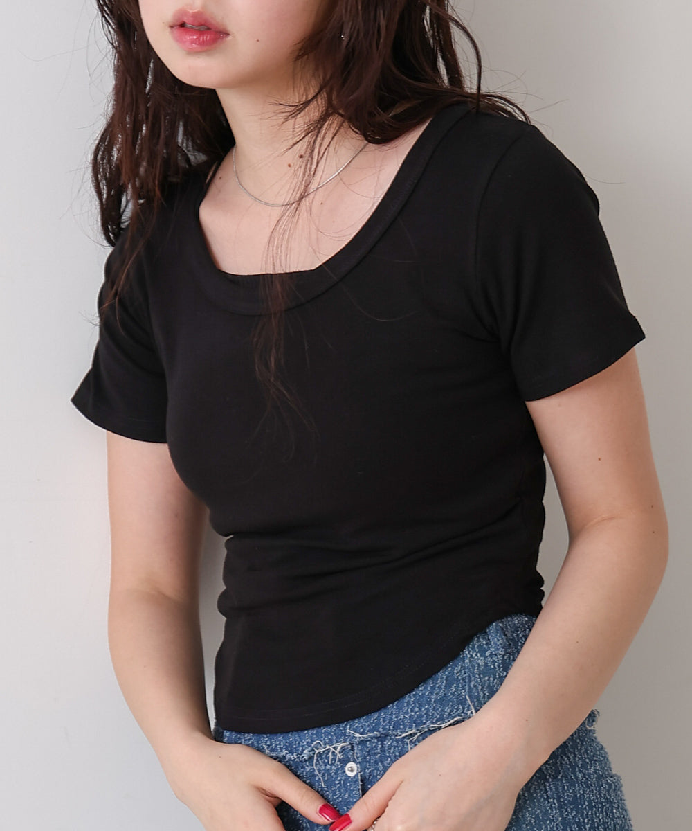 ラウンドヘムベーシックTシャツ