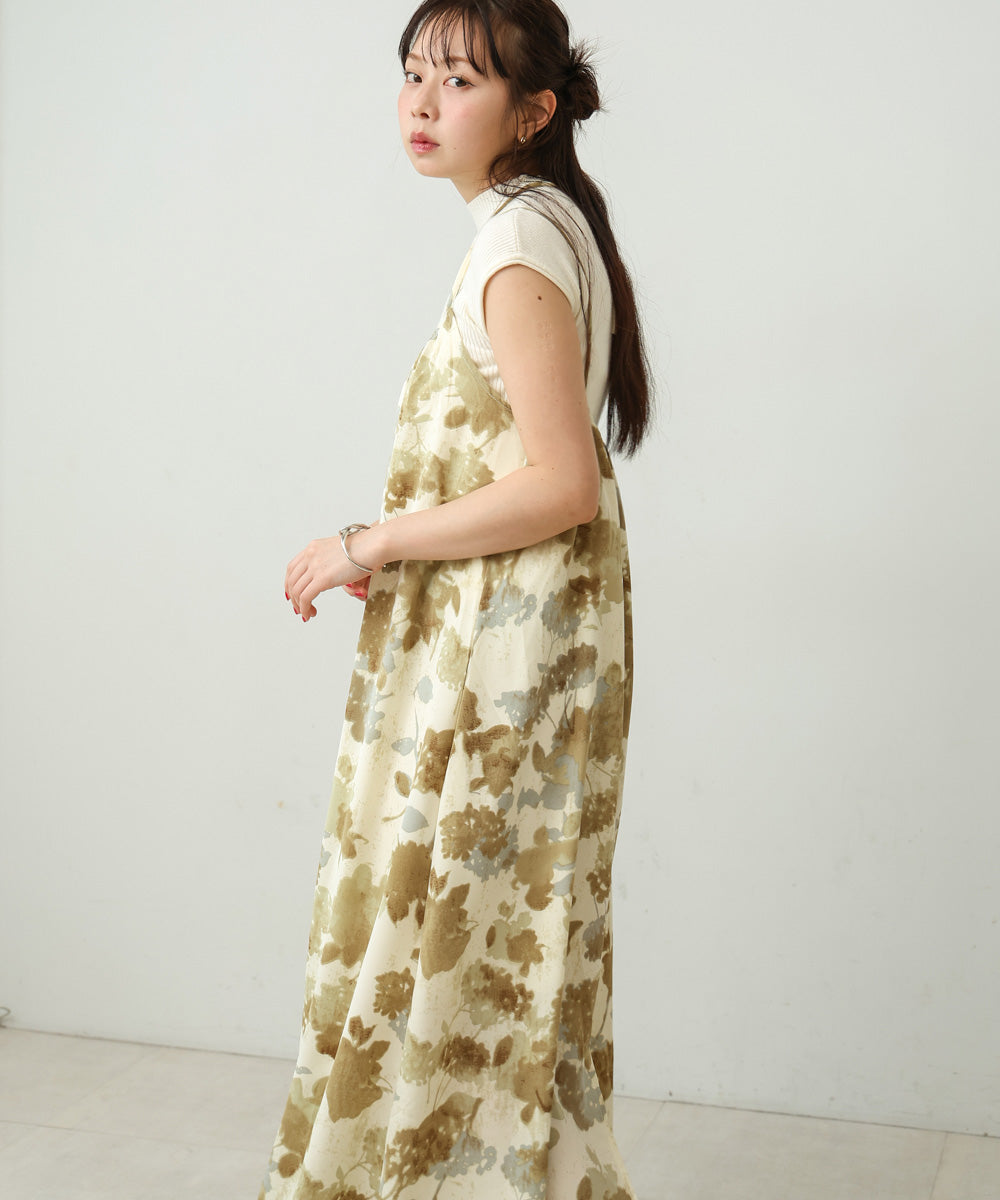 アートフラワー柄キャミワンピース