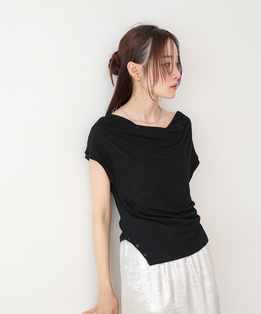 ドレープコンパクトトップス