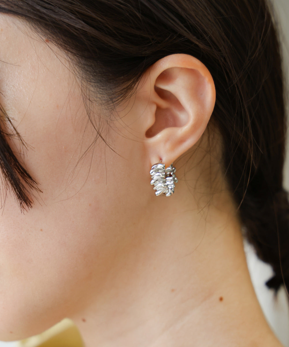 ニュアンスデザインフープピアス