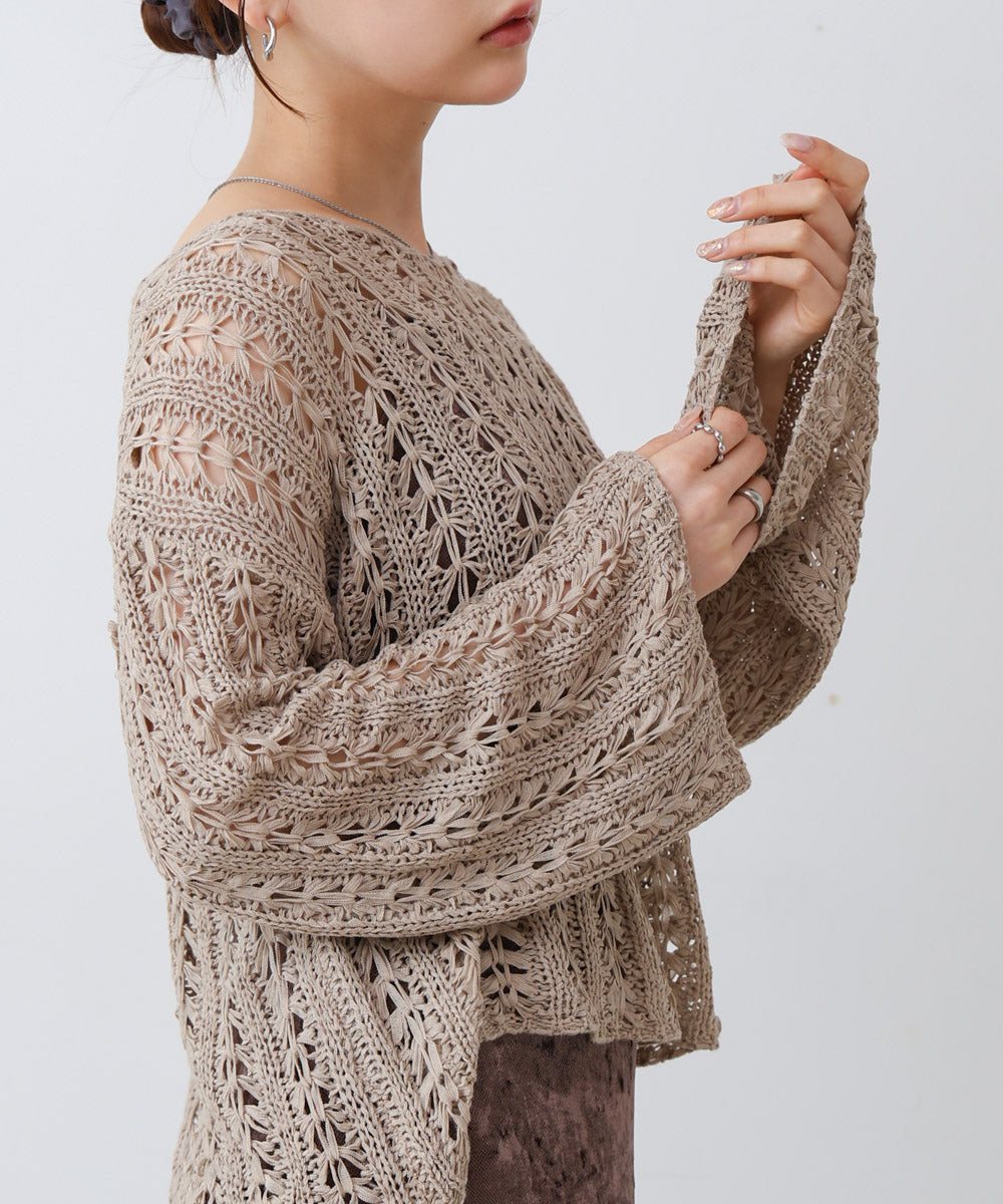 フラワーレース透かし編みトップス