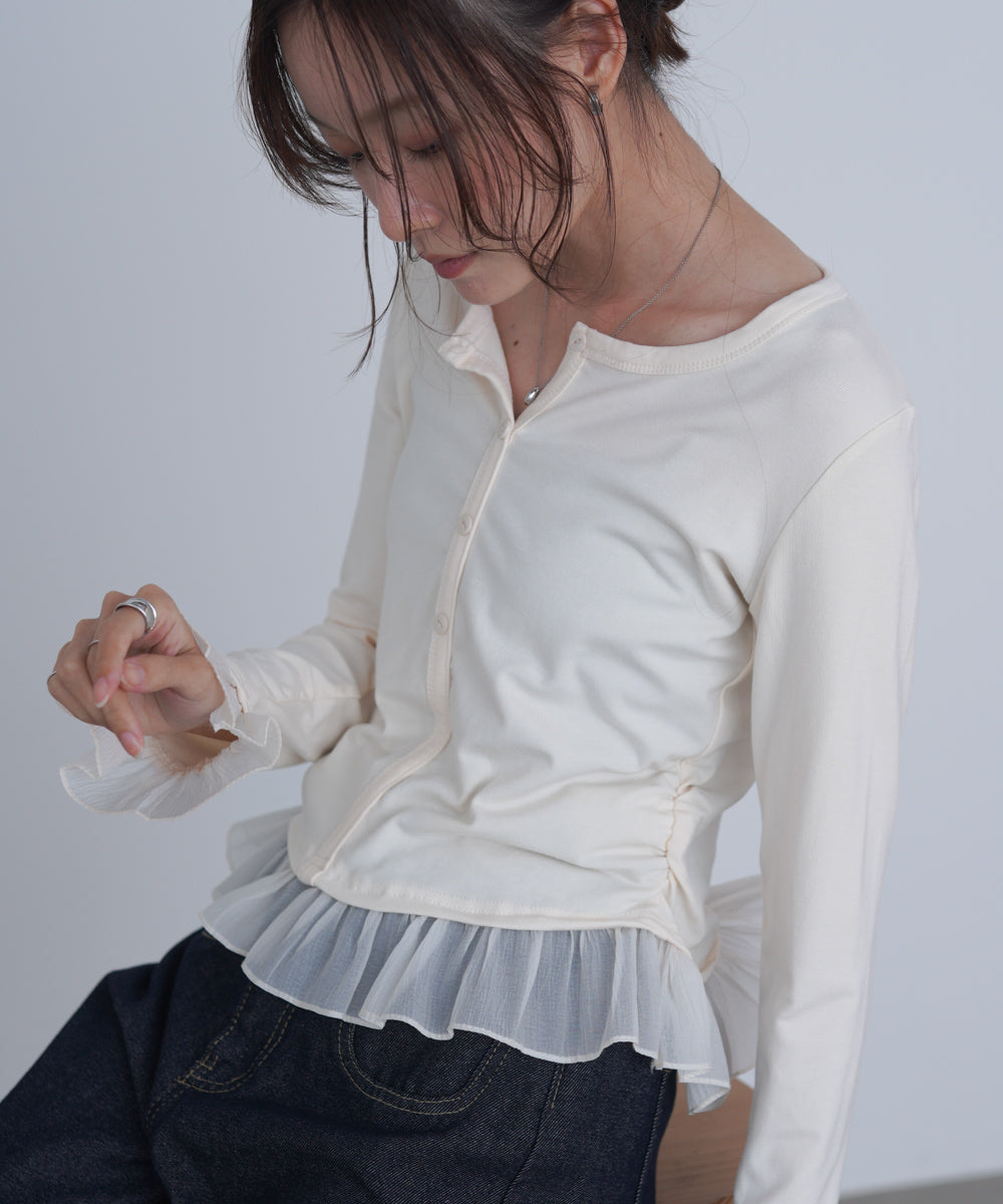 裾フリルヘンリーネックカットソー