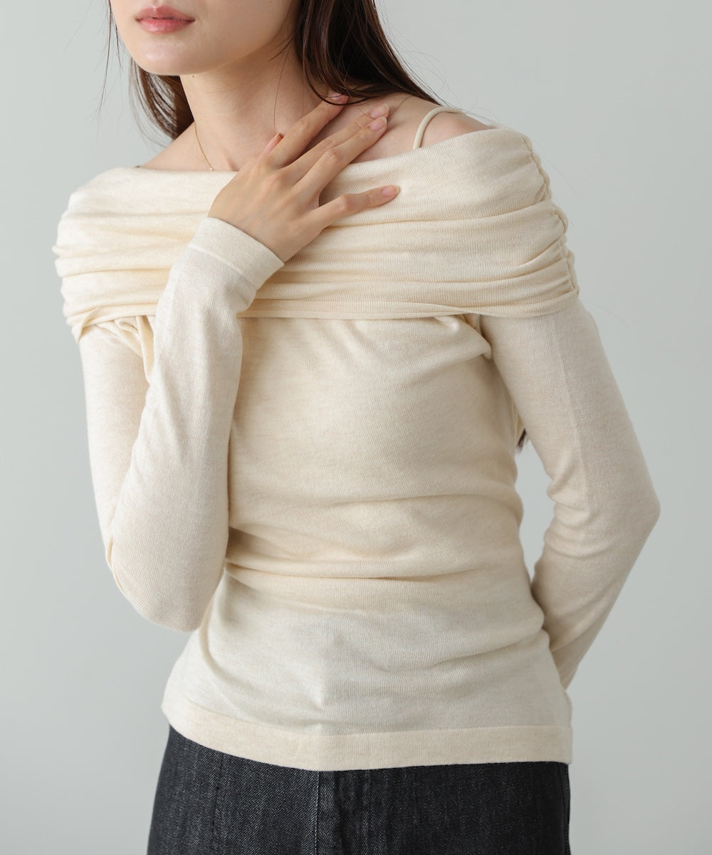 オフショルウエストマークトップス