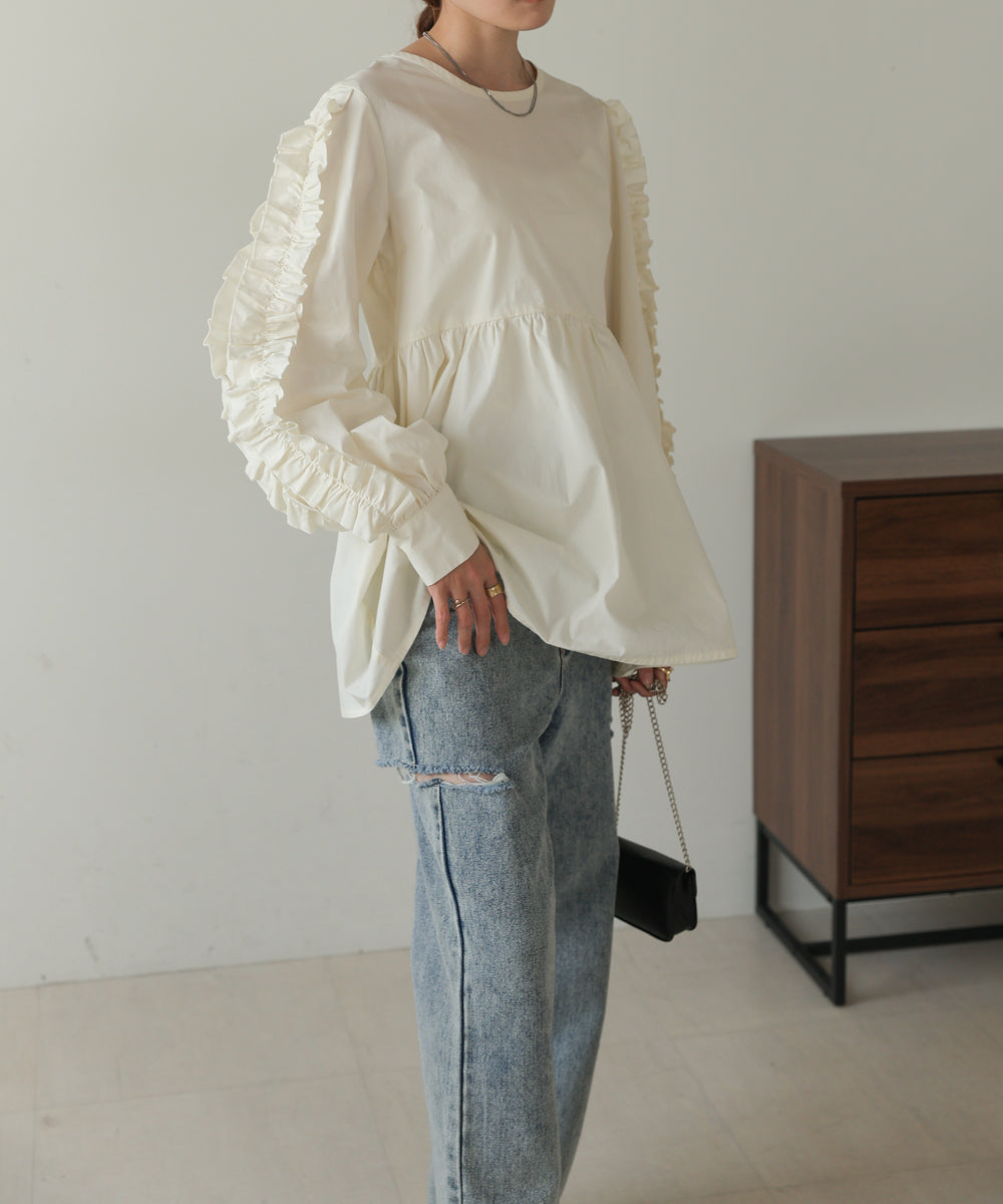 RUFFLE VOLUME SLEEVE BLOUSE