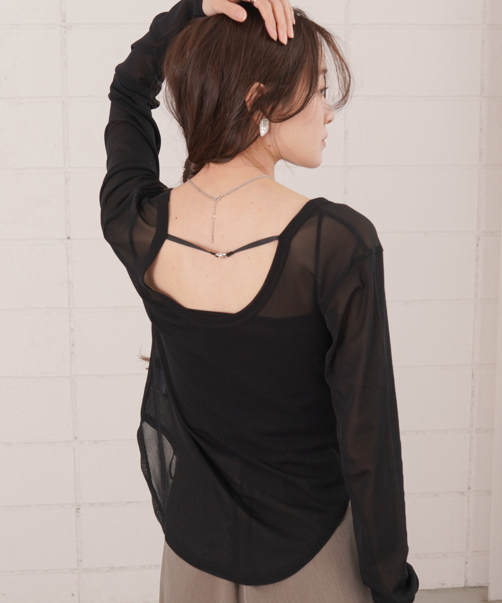 ホックデザインプルオーバー