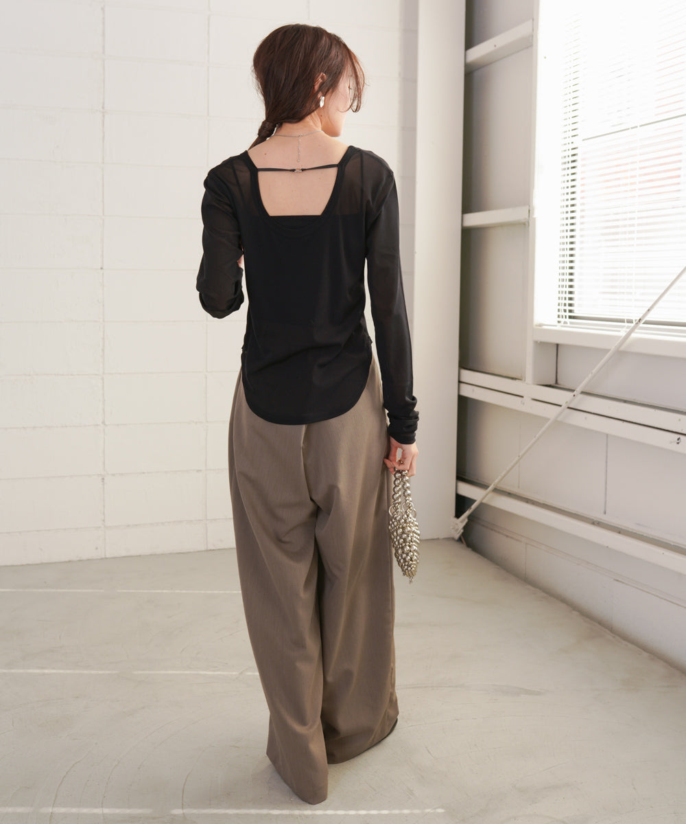 ホックデザインプルオーバー