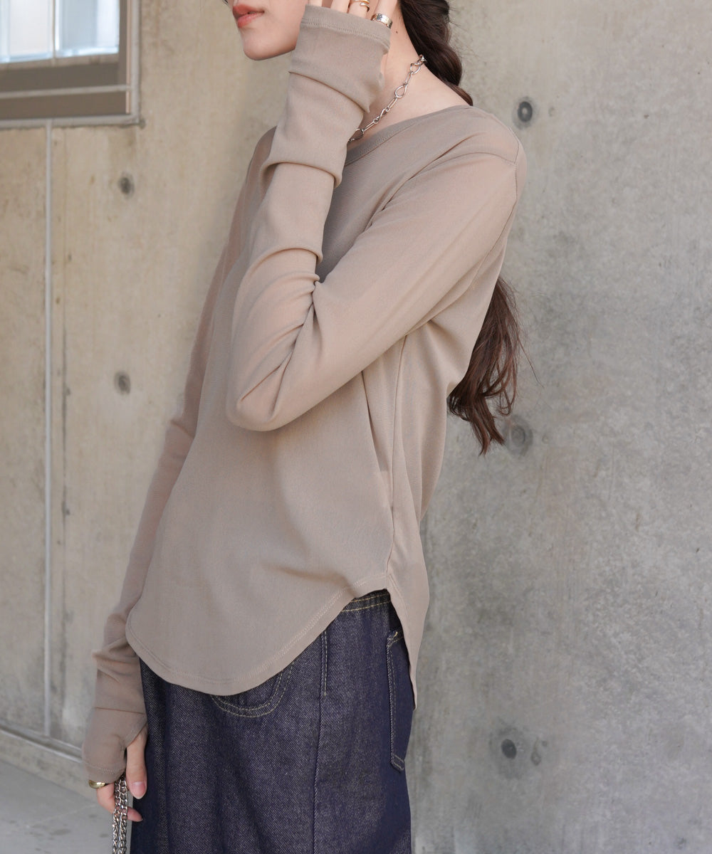 ホックデザインプルオーバー