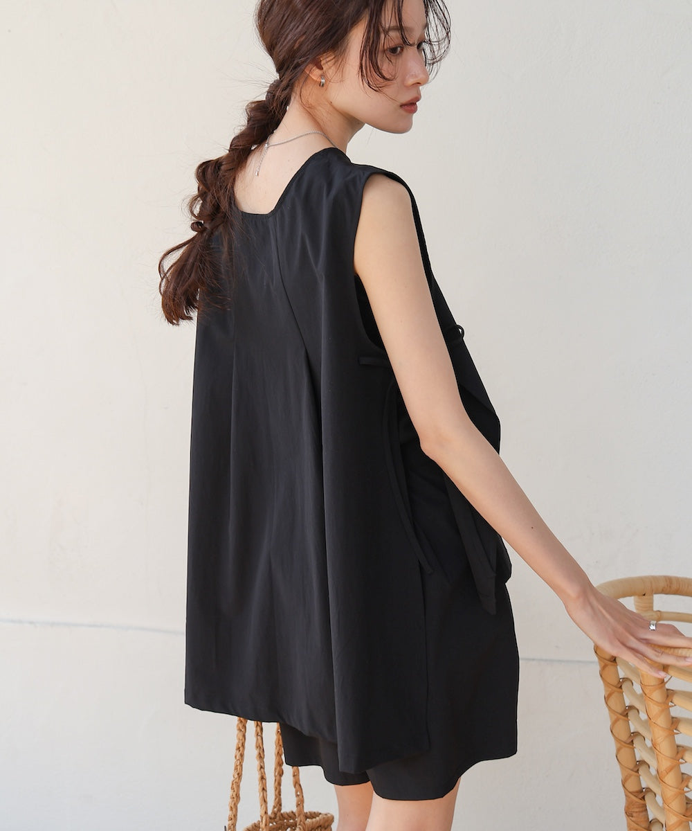 ノースリーブサイドリボンラッシュガード