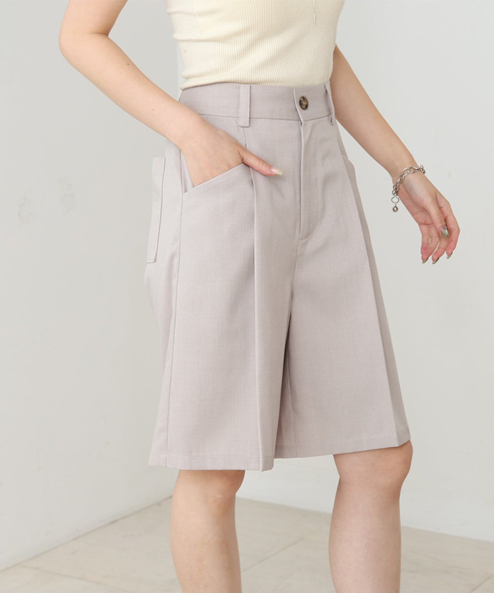 タックデザインハーフパンツ