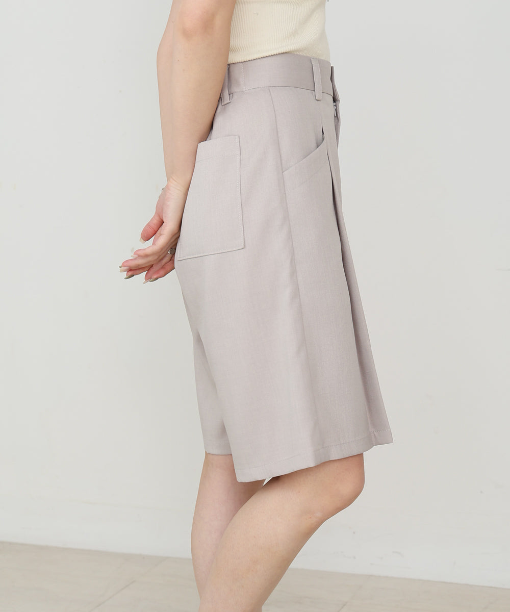 タックデザインハーフパンツ