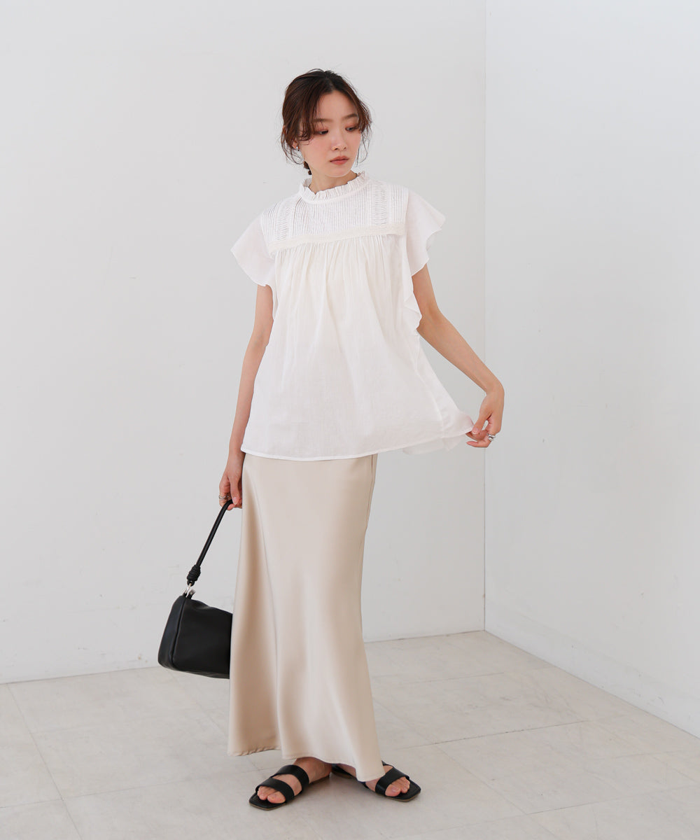 キャンブリックボイル ピンタックフリルブラウス