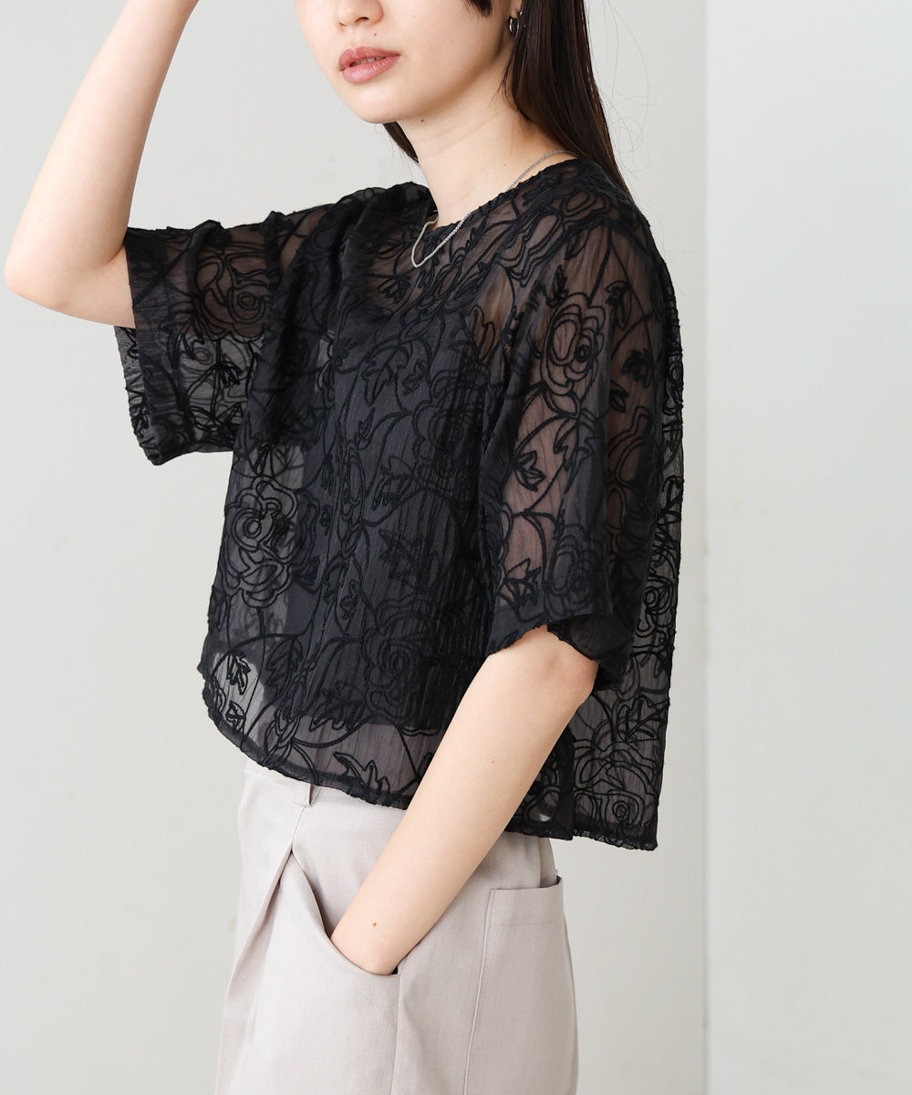コード刺繍オーガンジーブラウス