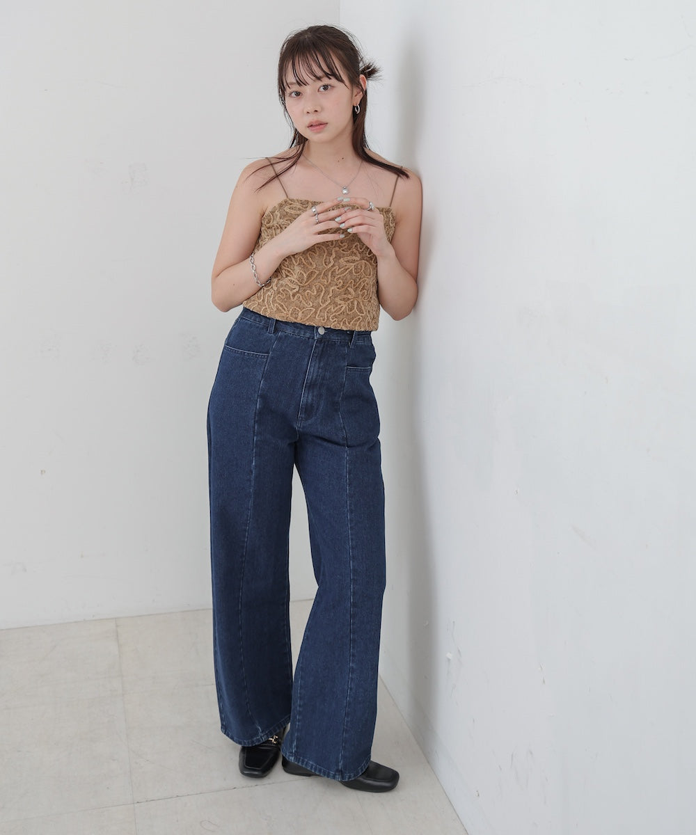 コード刺繍ベロアビスチェ