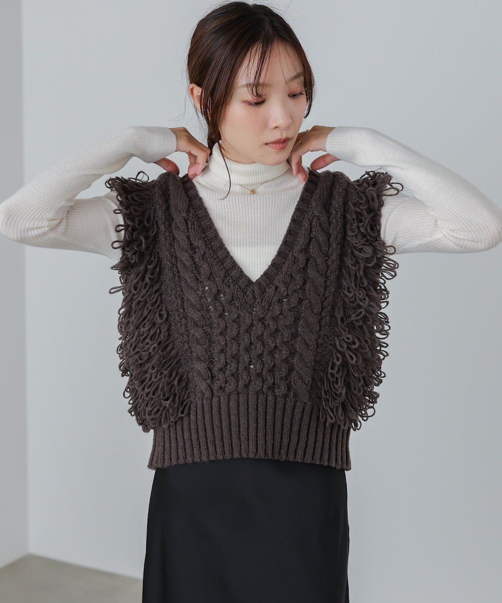 フリンジバルキーニットベスト